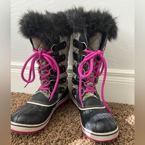 Sorel snow boots